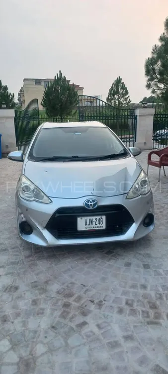 Toyota Aqua 2015 for Sale in Islamabad Image-1