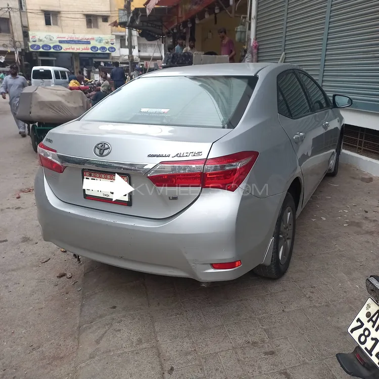 Toyota Corolla 2016 for Sale in Karachi Image-1