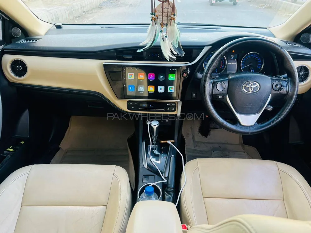 Toyota Corolla 2019 for Sale in Lahore Image-1
