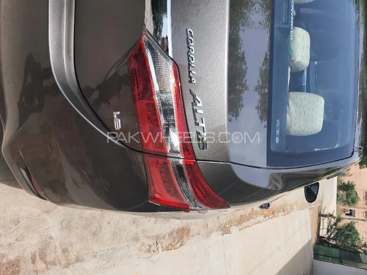 Toyota Corolla 2016 for Sale in Islamabad Image-1