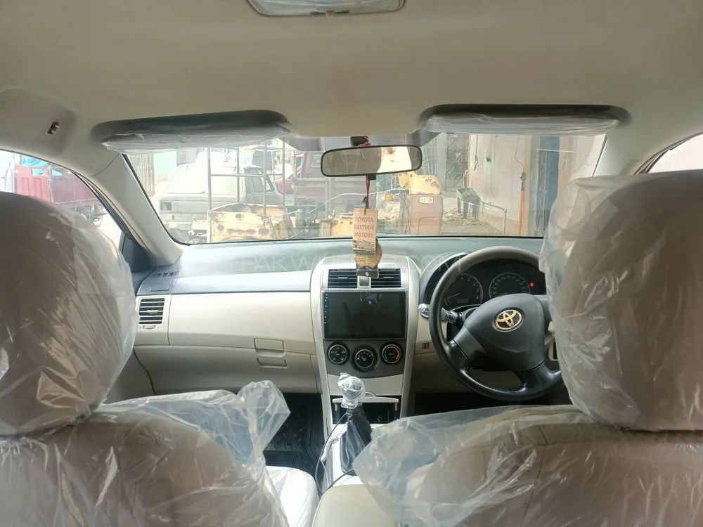 Toyota Corolla 2012 for Sale in Karachi Image-1