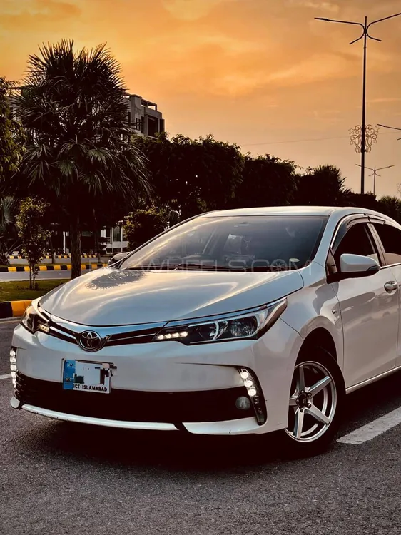 Toyota Corolla 2018 for Sale in Taxila Image-1