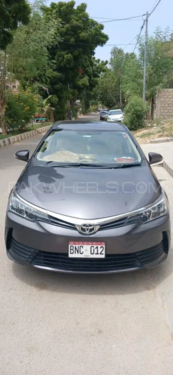 Toyota Corolla 2018 for Sale in Karachi Image-1
