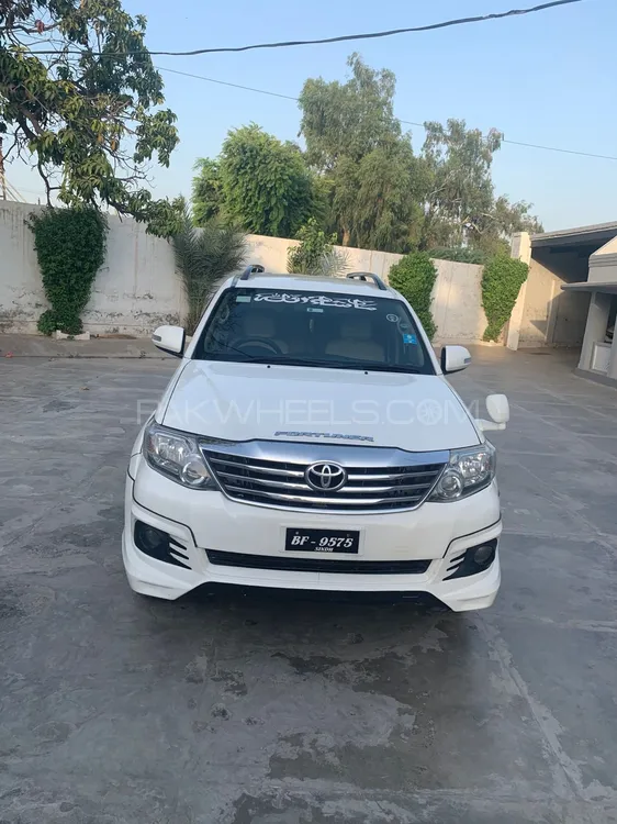 ٹویوٹا فورچیونر 2016 for Sale in لاہور Image-1
