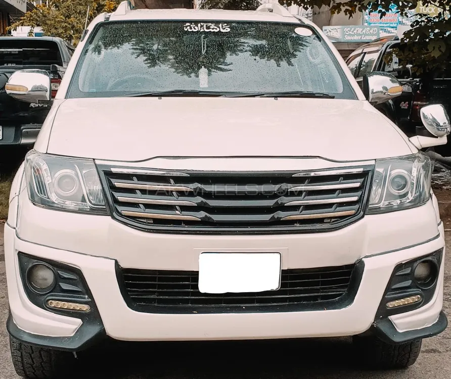 Toyota Hilux 2012 for Sale in Islamabad Image-1