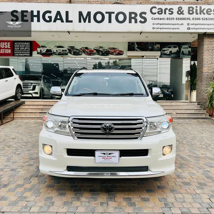 Toyota Land Cruiser 2013 for Sale in Islamabad Image-1