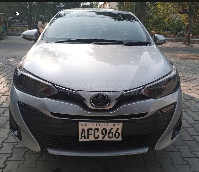 Toyota Yaris Sedan 2021 for Sale in Lahore Image-1