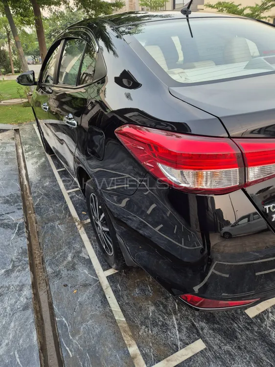 Toyota Yaris Sedan 2023 for Sale in Lahore Image-1