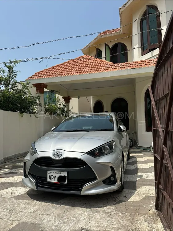Toyota Yaris Hatchback 2021 for Sale in Lahore Image-1