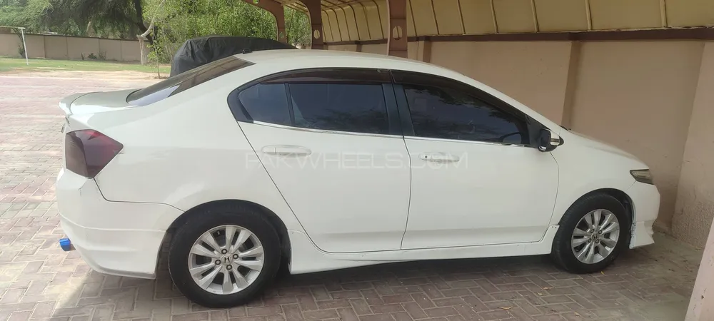 Honda City 2014 for Sale in Islamabad Image-1