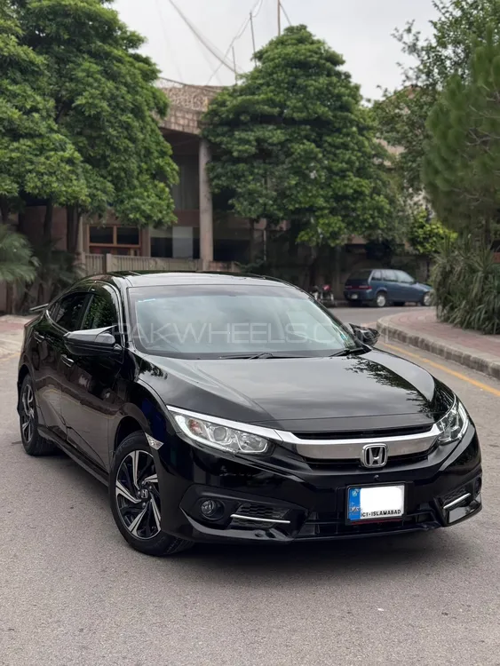 Honda Civic 2018 for Sale in Islamabad Image-1