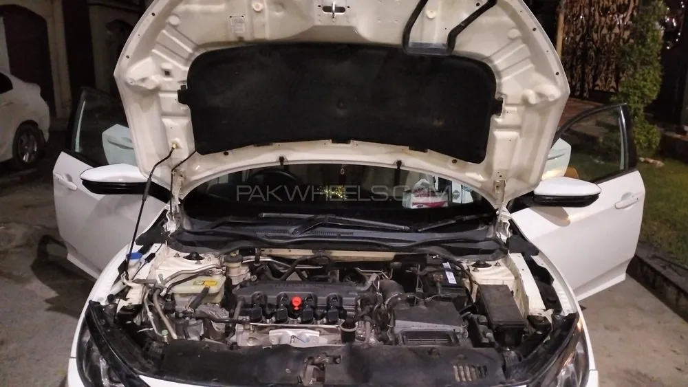 Honda Civic 2018 for Sale in Faisalabad Image-1