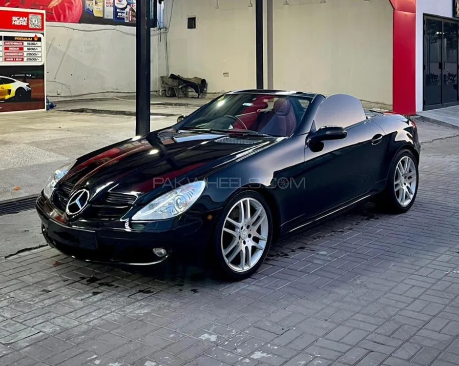 Mercedes Benz SLK Class 2005 for Sale in Lahore Image-1