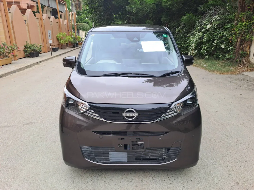 Nissan Dayz 2023 for Sale in Karachi Image-1
