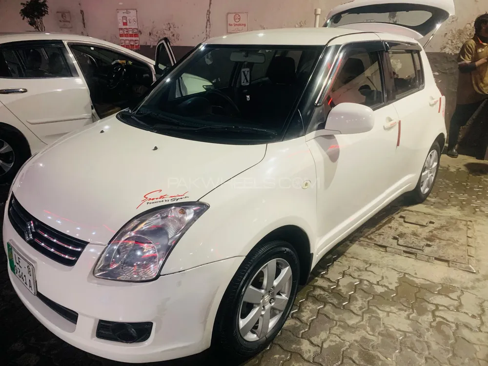 Suzuki Swift 2018 for Sale in Lahore Image-1
