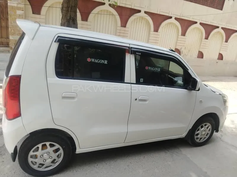 Suzuki Wagon R 2018 for Sale in Faisalabad Image-1