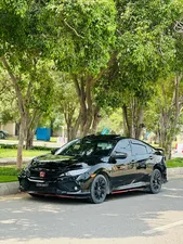 Honda Civic Oriel 1.8 i-VTEC CVT 2017 for Sale