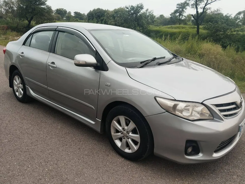Toyota Corolla 2013 for Sale in Islamabad Image-1