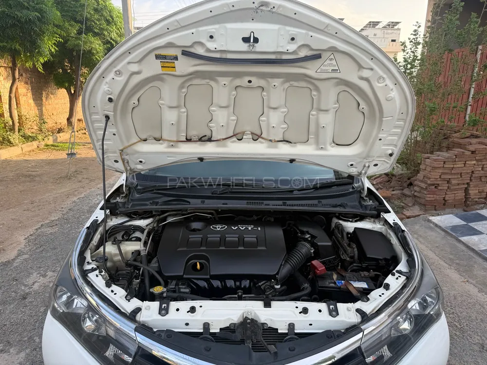 Toyota Corolla 2016 for Sale in Toba Tek Singh Image-1