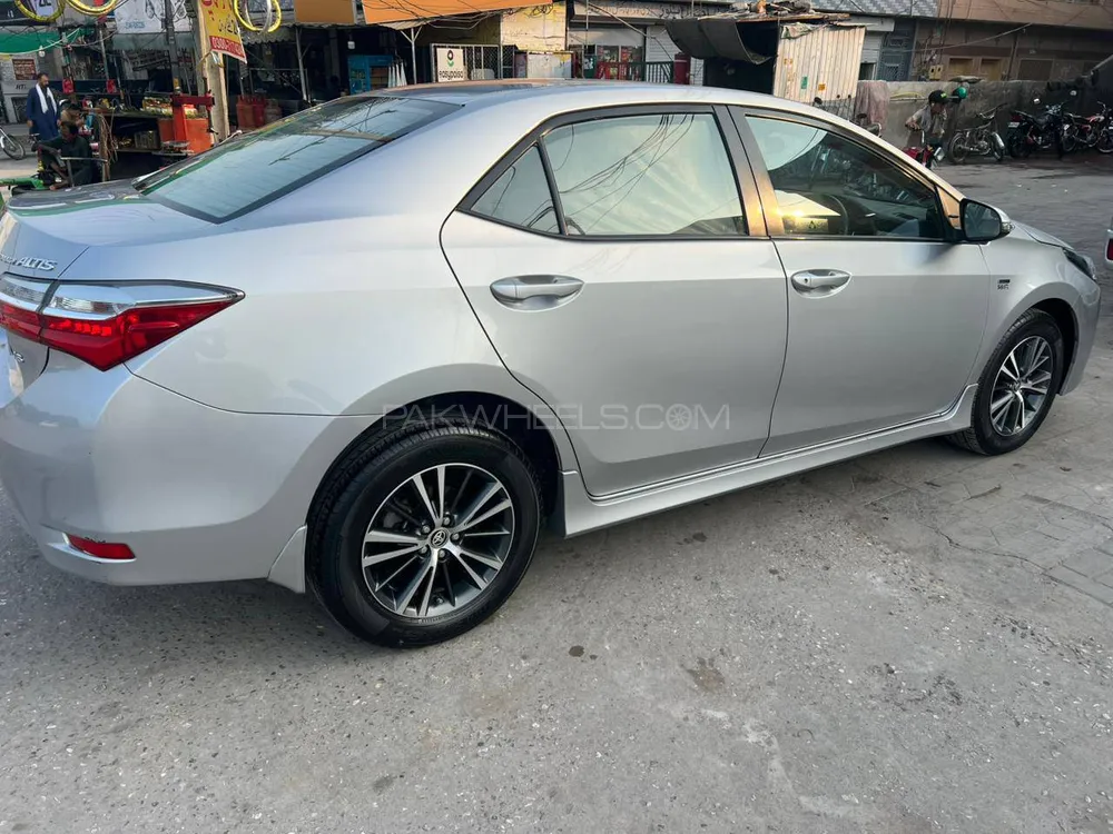 Toyota Corolla 2018 for Sale in Rawalpindi Image-1