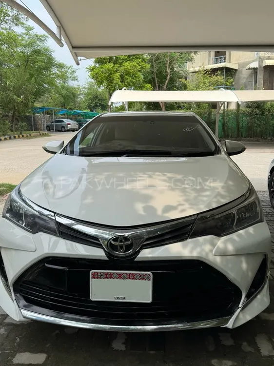 Toyota Corolla 2017 for Sale in Islamabad Image-1