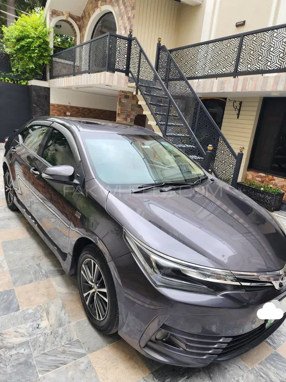 Toyota Corolla 2018 for Sale in Lahore Image-1