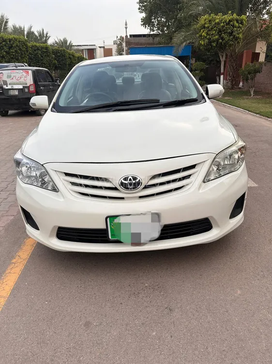 Toyota Corolla 2013 for Sale in Multan Image-1