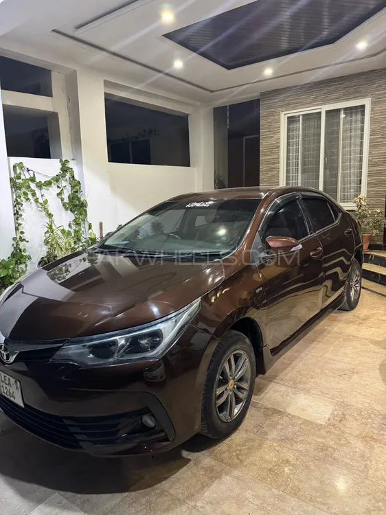 Toyota Corolla 2015 for Sale in Islamabad Image-1