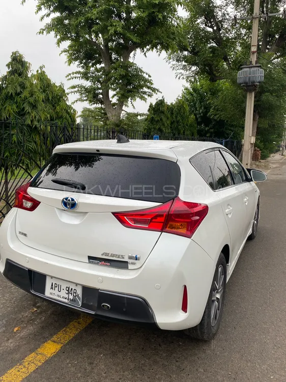 Toyota Corolla 2019 for Sale in Faisalabad Image-1
