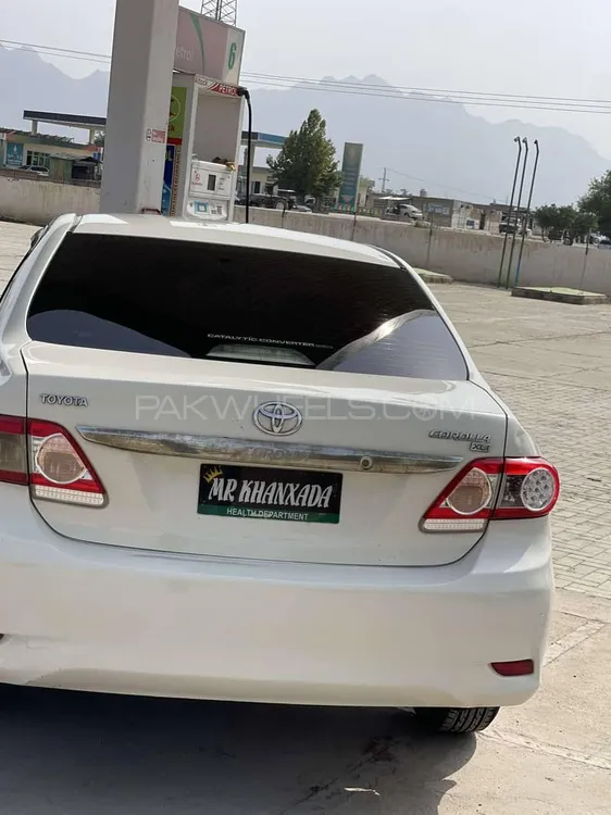Toyota Corolla 2013 for Sale in Peshawar Image-1