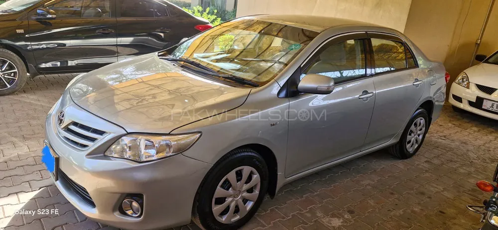 Toyota Corolla 2014 for Sale in Islamabad Image-1