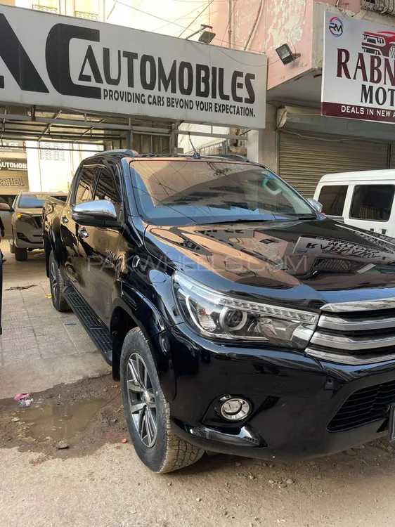 Toyota Hilux 2019 for Sale in Karachi Image-1