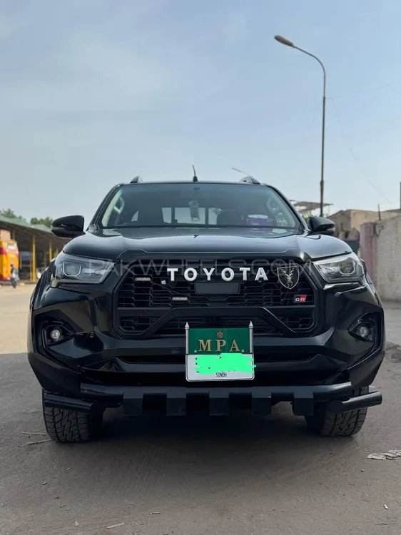 Toyota Hilux 2021 for Sale in Multan Image-1