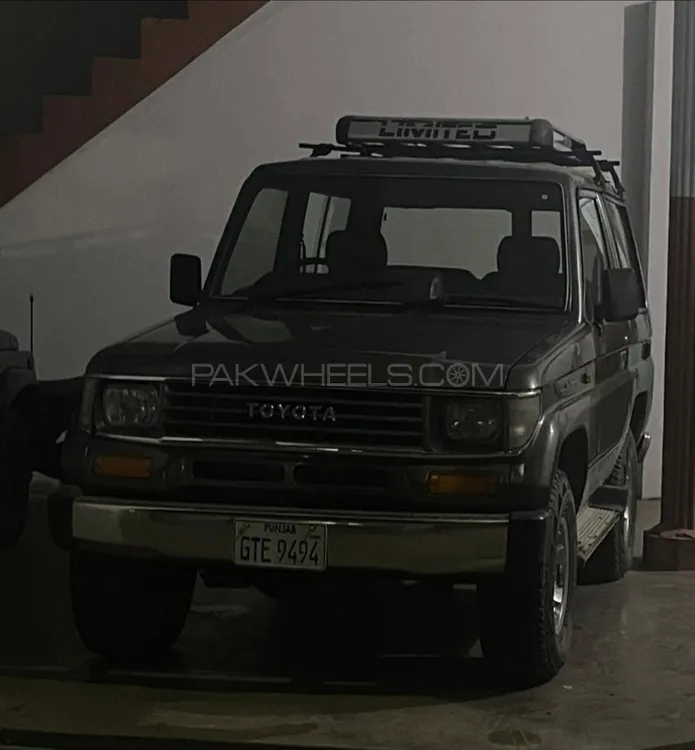 Toyota Land Cruiser 1985 for Sale in Gujrat Image-1