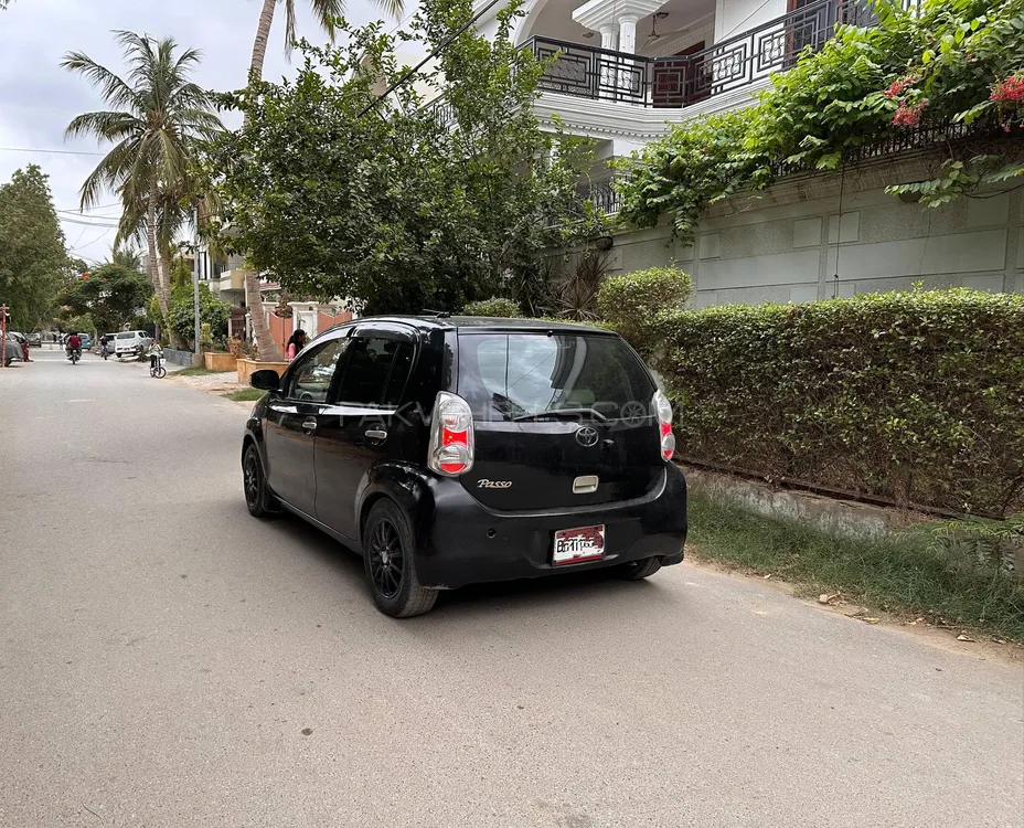 Toyota Passo 2011 for Sale in Karachi Image-1