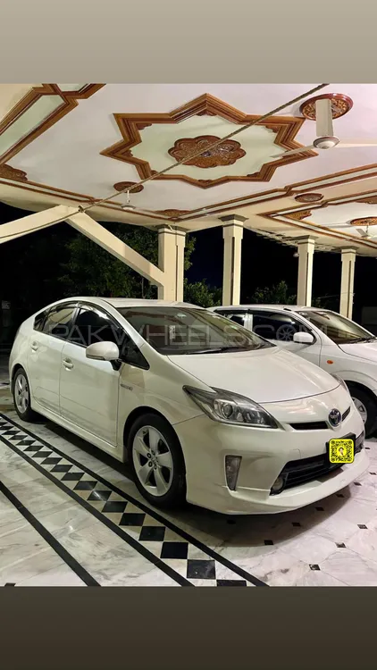 Toyota Prius 2014 for Sale in Rawalpindi Image-1