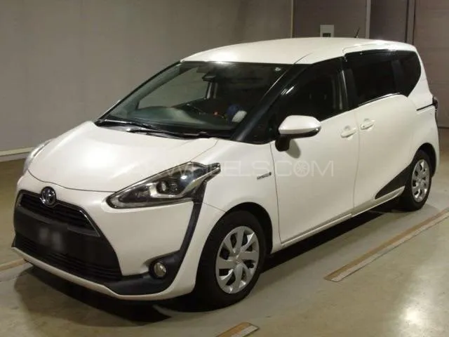Toyota Sienta 2016 for Sale in Karachi Image-1