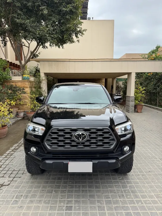 Toyota Tacoma 2021 for Sale in Karachi Image-1