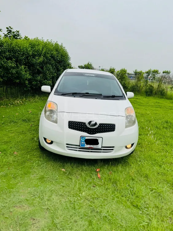 Toyota Vitz 2006 for Sale in Islamabad Image-1