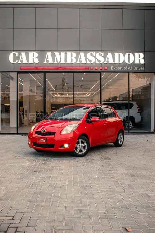 Toyota Vitz 2005 for Sale in Peshawar Image-1