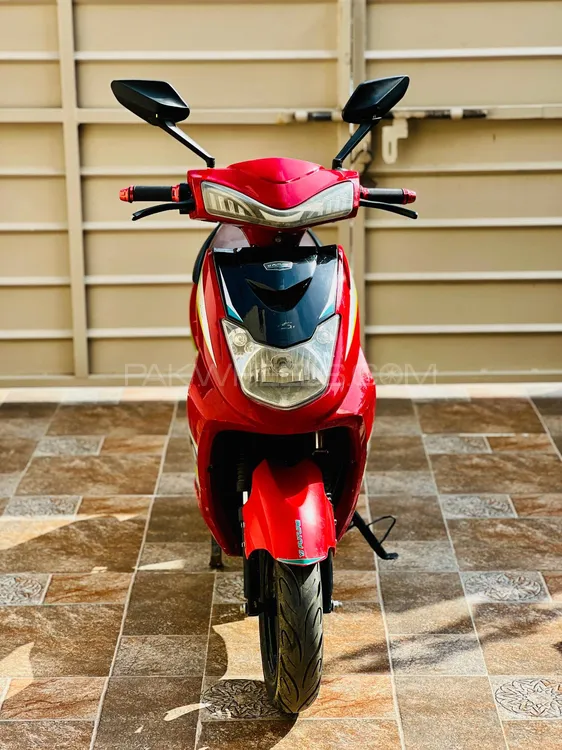 Evee C1 2024 for Sale Image-1
