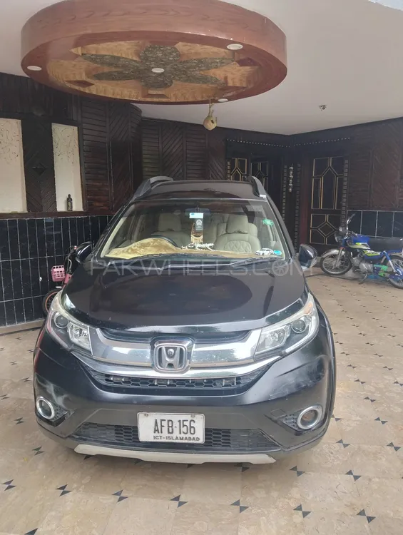 Honda BR-V 2017 for Sale in Lahore Image-1