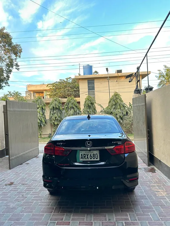 Honda City 2024 for Sale in Lahore Image-1