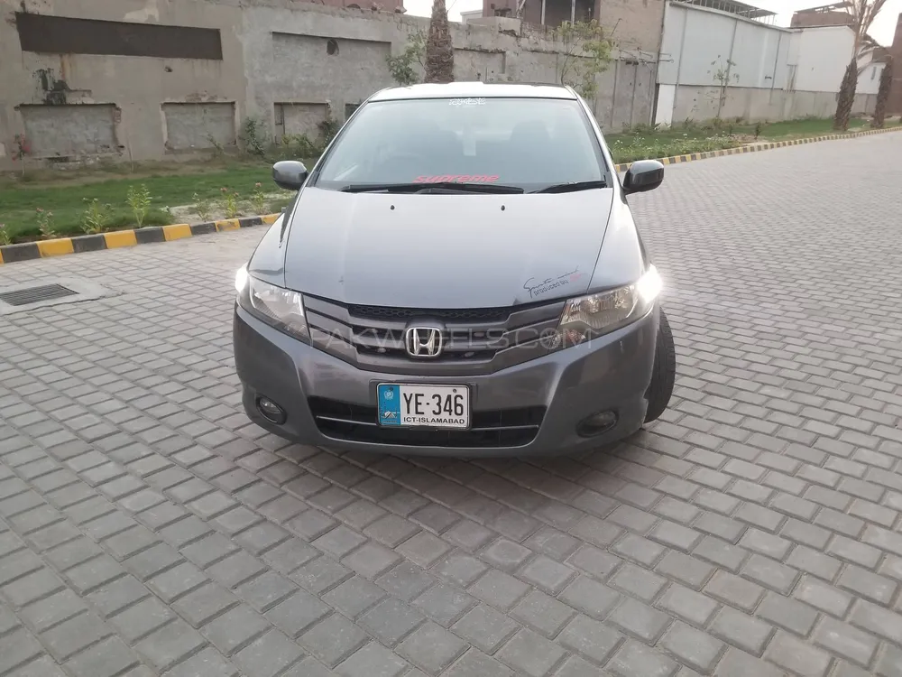 Honda City 2013 for Sale in Faisalabad Image-1