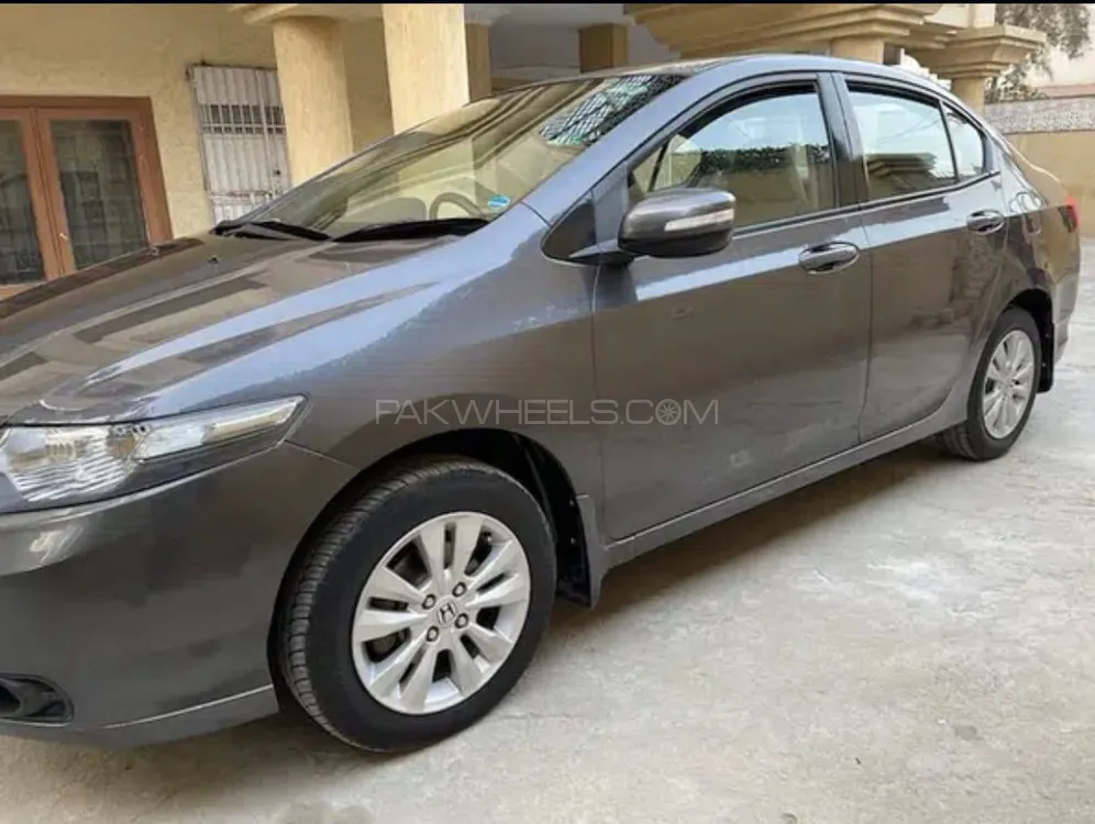 Honda City 2016 for Sale in Karachi Image-1