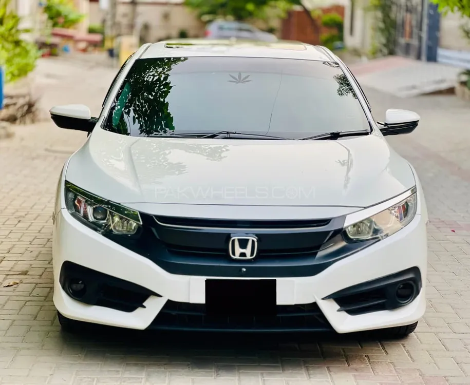 Honda Civic 2018 for Sale in Faisalabad Image-1