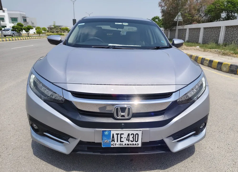 Honda Civic 2021 for Sale in Peshawar Image-1