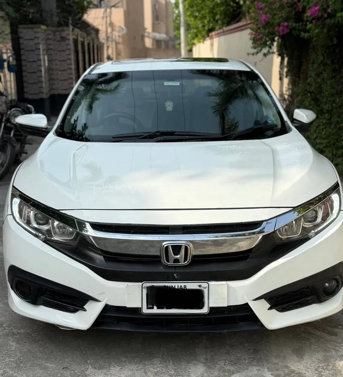 Honda Civic 2016 for Sale in Gujrat Image-1