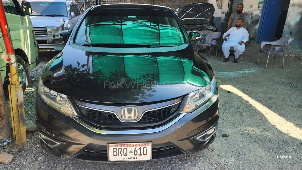 Honda Jade 2015 for Sale in Karachi Image-1