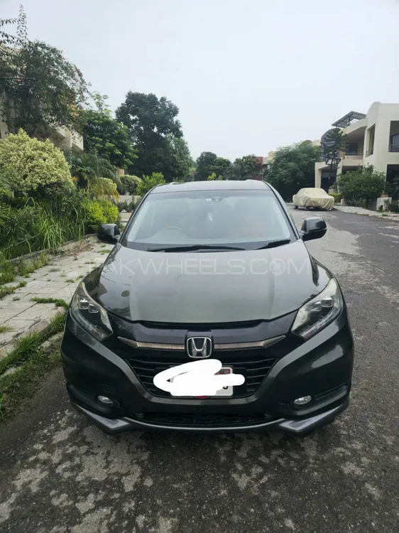 Honda Vezel 2014 for Sale in Rawalpindi Image-1